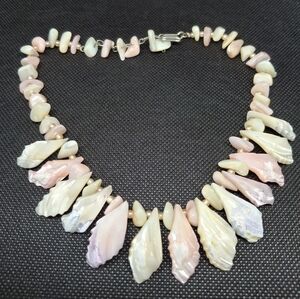 Vintage Pink and Cream Shell Choker Necklace 14" Adjustable